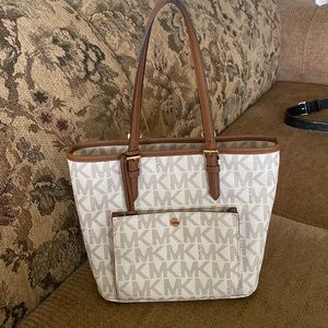 Michael Kors purse